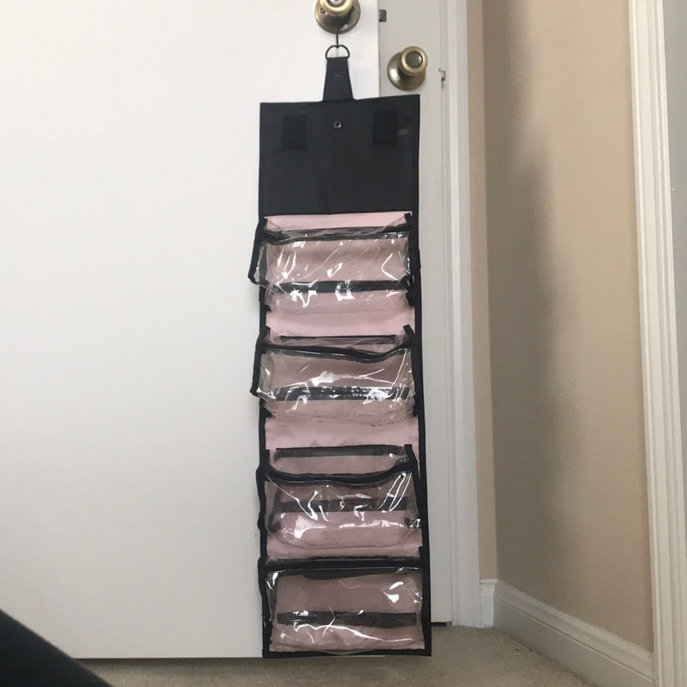 Makeup bag